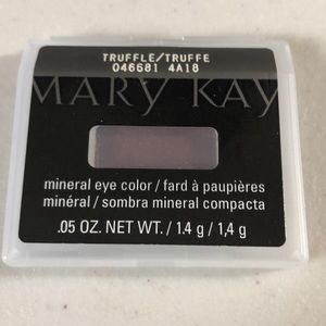 Mary Kay Makeup - Mary Kay Mineral Eye Color Truffle Mary Kay Makeup - Mary Kay Mineral Eye Color Truffle